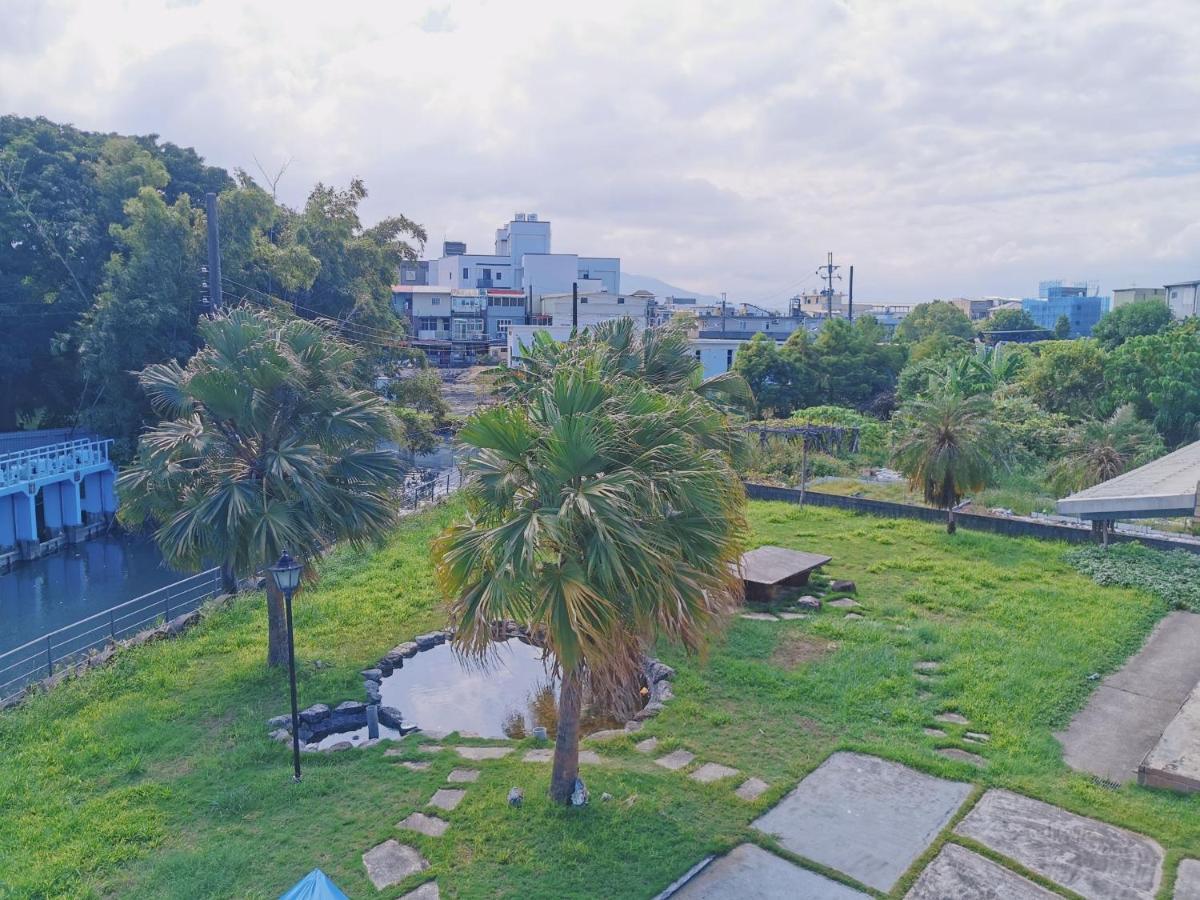 Yilan Beitou No.117 Bed and Breakfast Luodong Eksteriør billede